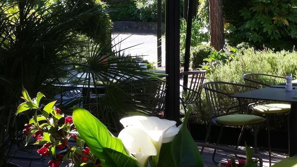 Logis Golfe Hotel Vannes Exteriör bild