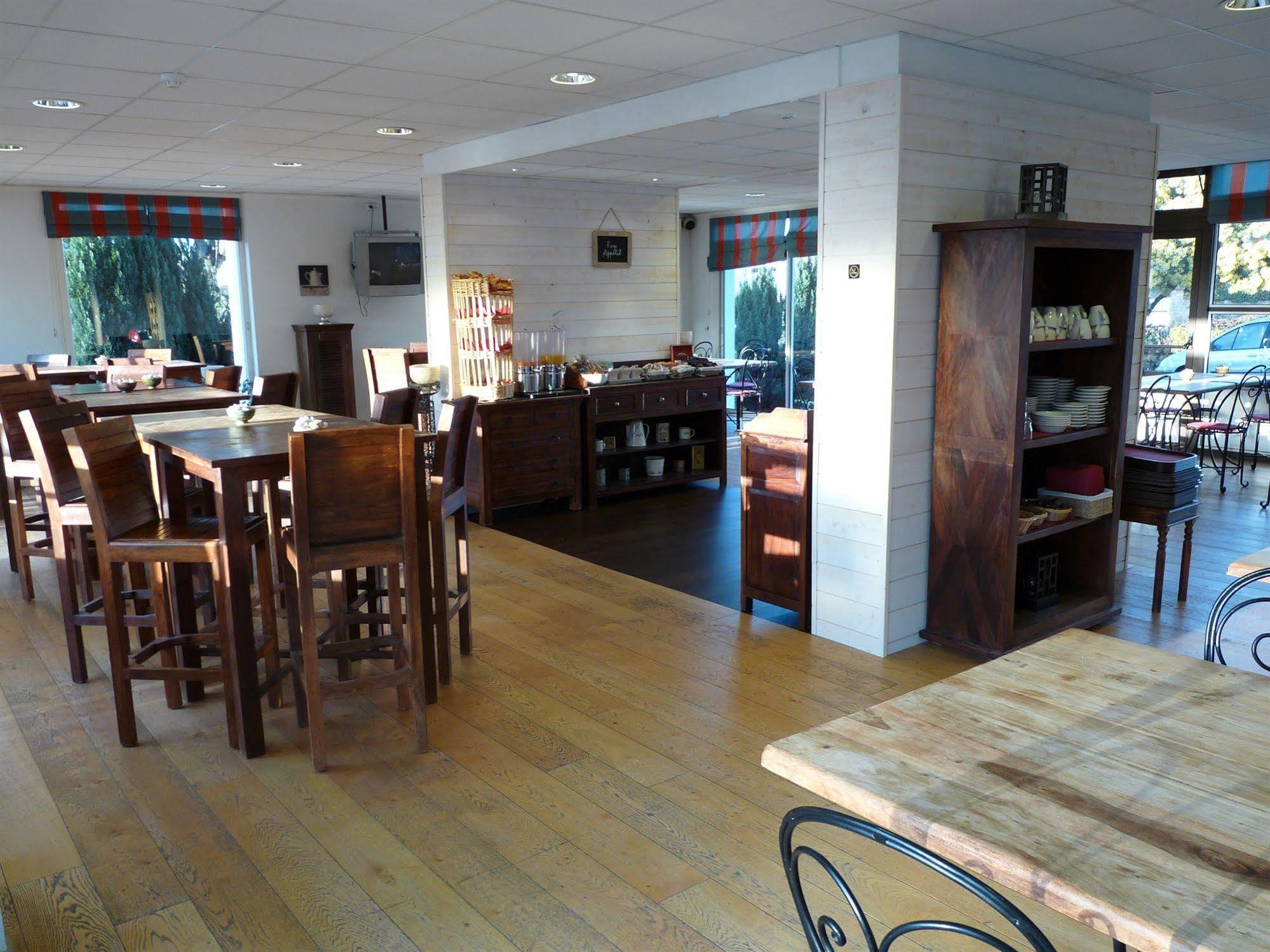 Logis Golfe Hotel Vannes Exteriör bild